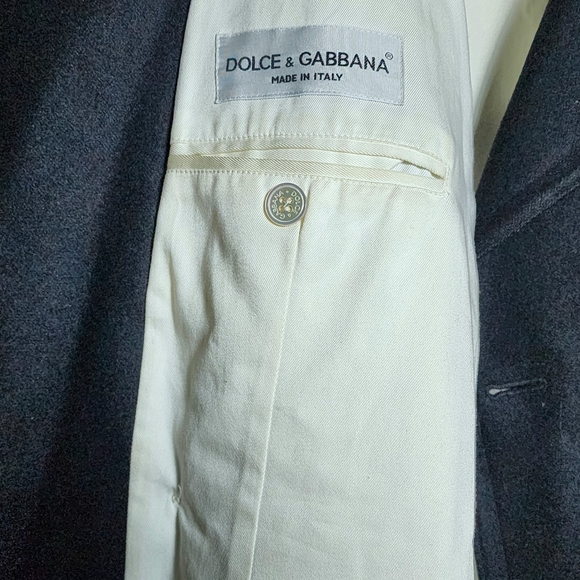 DOLCE & GABBANA Vintage Double Breasted Peacoat - Picture 3 of 12